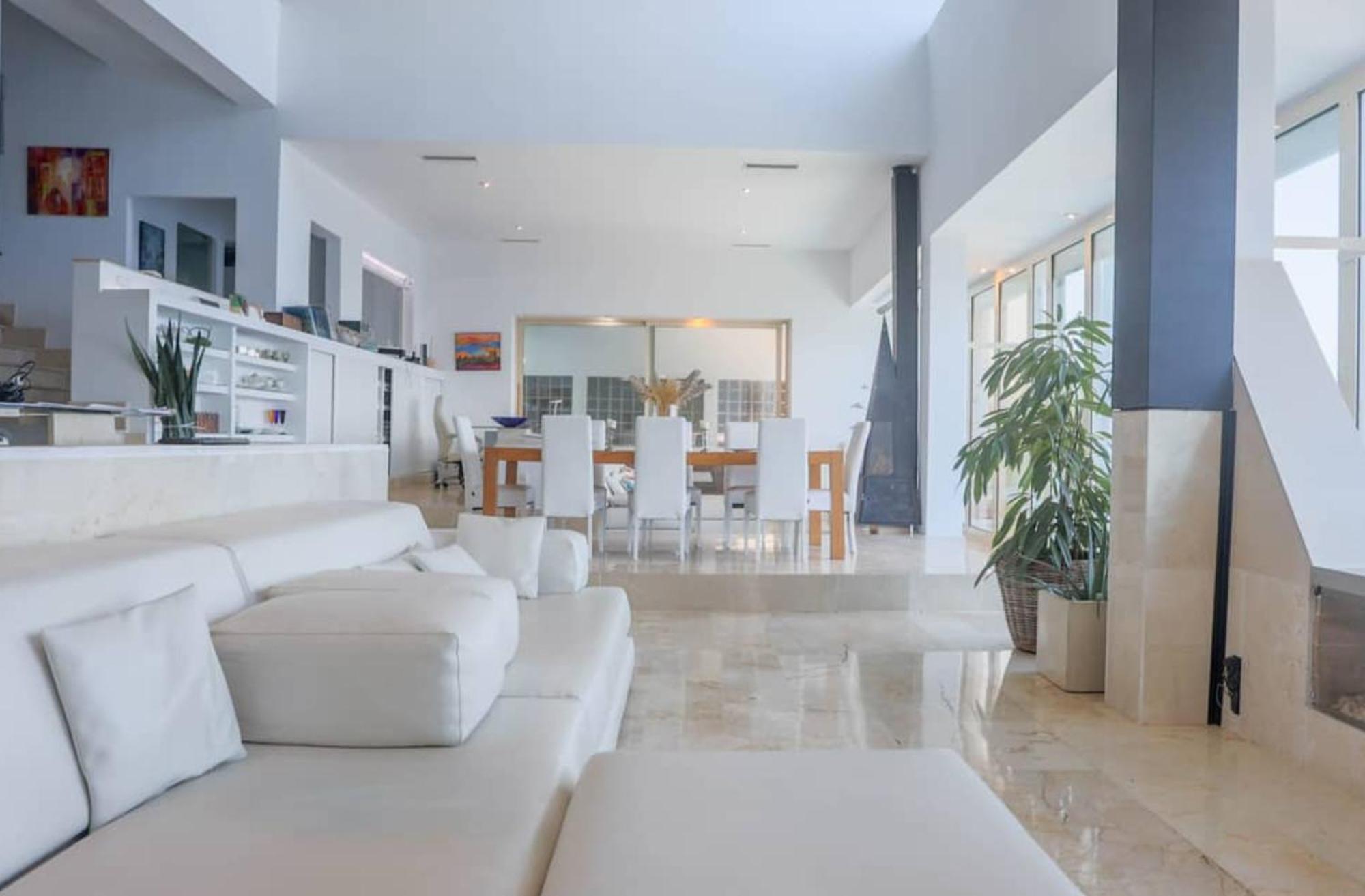 Exclusive Seafront Villa,Private Pool,Gym,Bbq El Toro  Zewnętrze zdjęcie